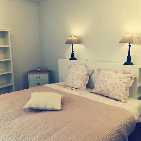 Aparthotel Skindles